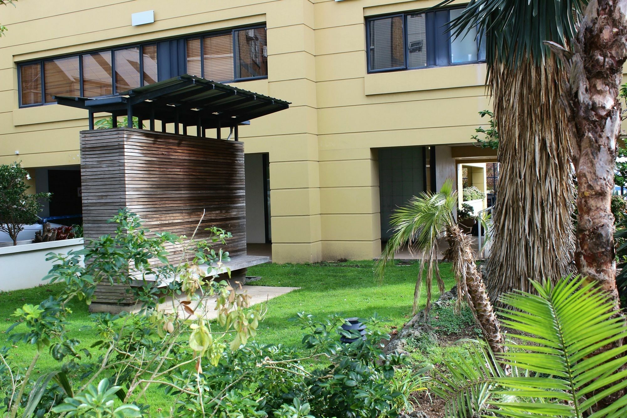 Apollo On Nelson Aparthotel Auckland Exterior photo